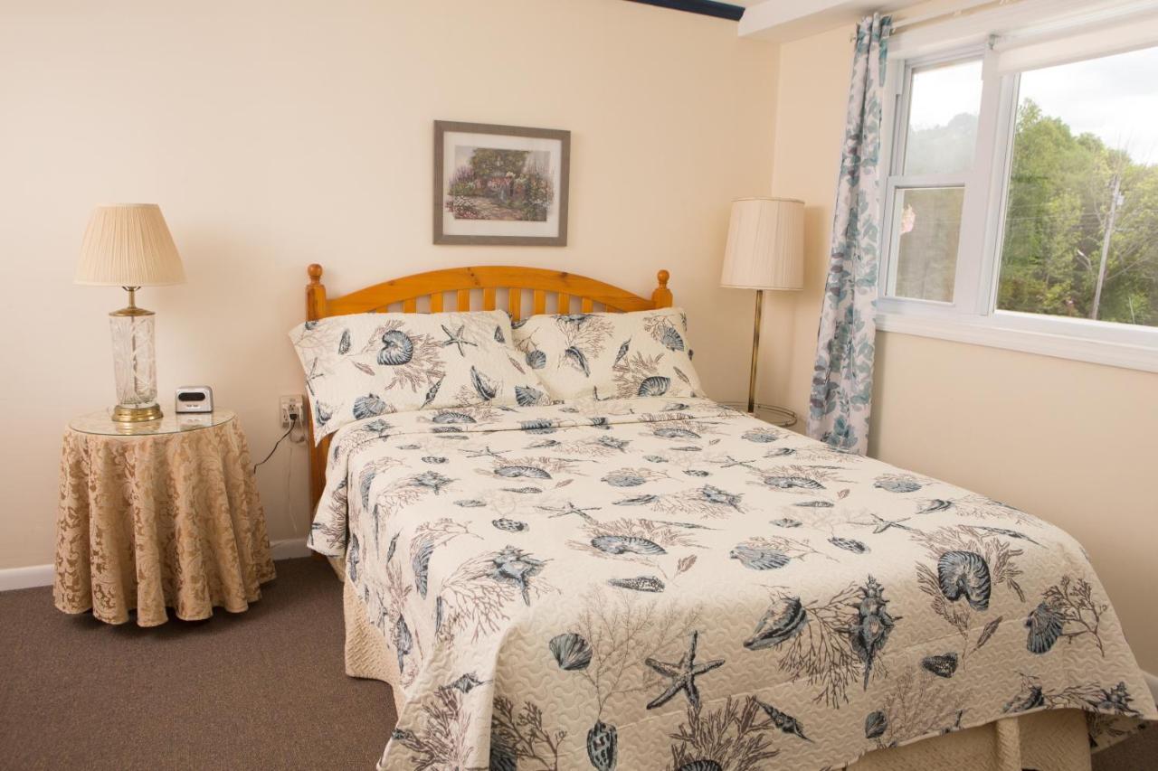Governor'S Rock Motel Shaftsbury Exteriér fotografie