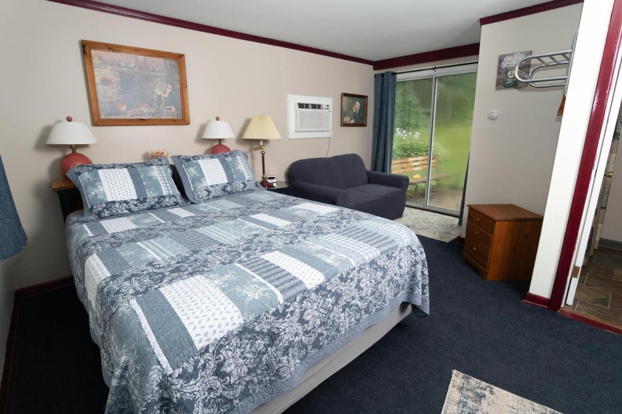 Governor'S Rock Motel Shaftsbury Exteriér fotografie